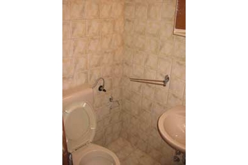 Chorwacja Privát Lumbarda, Zewnątrz